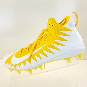 NIKE ALPHA MENACE PRO MID FOOTBALL CLEATS